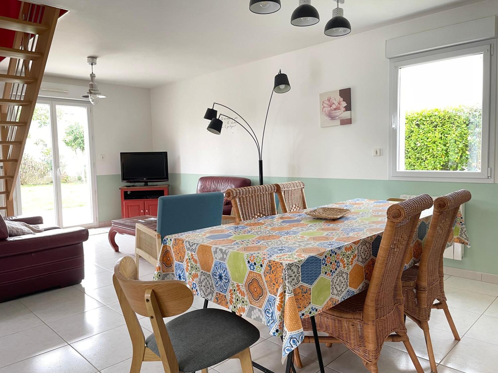 Sweet Omaha Belle Maison Recente Lumineuse Et Cosy Bien Equipee Jardin Clos 15 Mn A Pied Plage Omaha Beach Et Proche De Bayeux & Port En Bessin 생-로-쉬르-메르 외부 사진